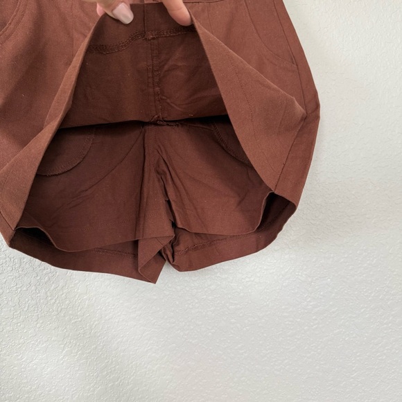 Chocolate Brown High-Waisted Skort. Skirt Shorts by Lush. Size Medium. New - Picture 4 of 4